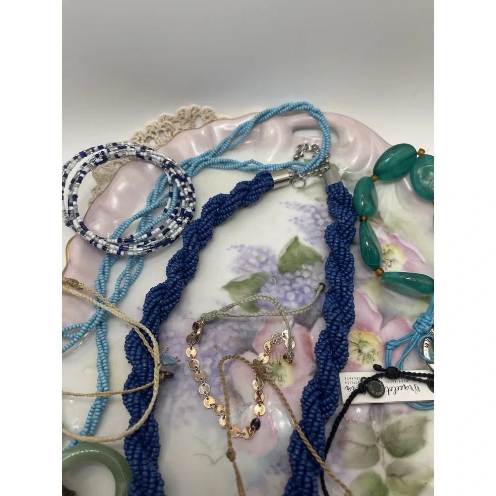 Mixed Lot‎ Costume Jewelry, Necklaces, Bracelets Earrings